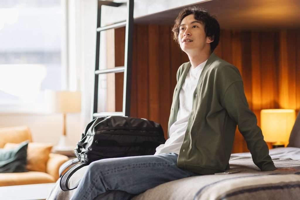 ワーケーションのデメリットとは？導入前に知っておくべき課題と対策を徹底解説